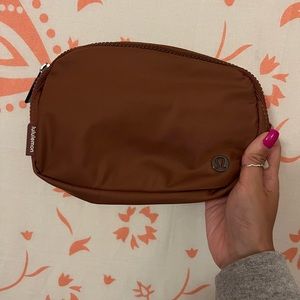 LIKE NEW! LULULEMON ATHLETICA everywhere belt bag - ancient copper